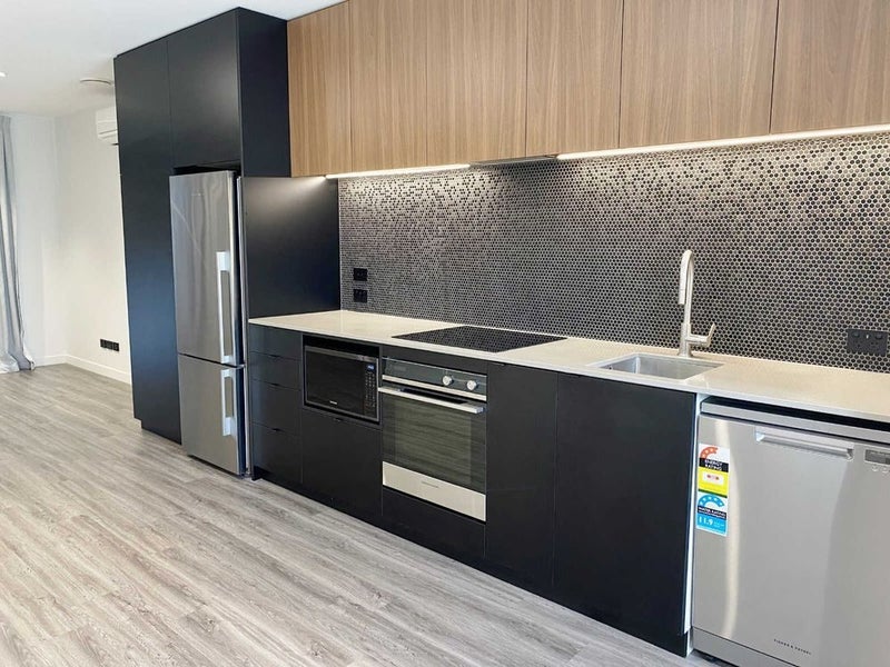 8/191 Cashel Street, Christchurch Central, Christchurch - Carousel 2