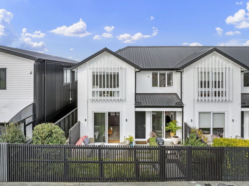 24A Lyndhurst Street, Wai o Taiki Bay, Auckland - Carousel 24