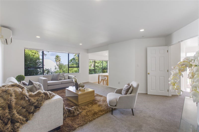 17 Mandeville Place, Unsworth Heights, Auckland - Carousel 2