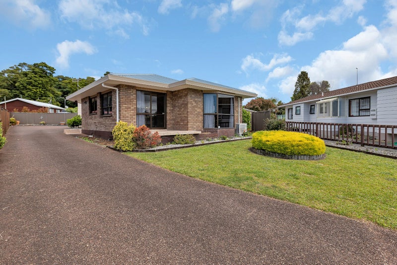 11 Amber Drive, Tikipunga, Whangarei - Carousel 1