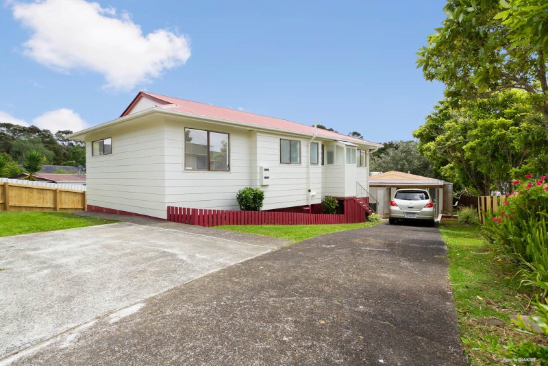 44 Arodella Crescent, Ranui, Auckland - Carousel 2