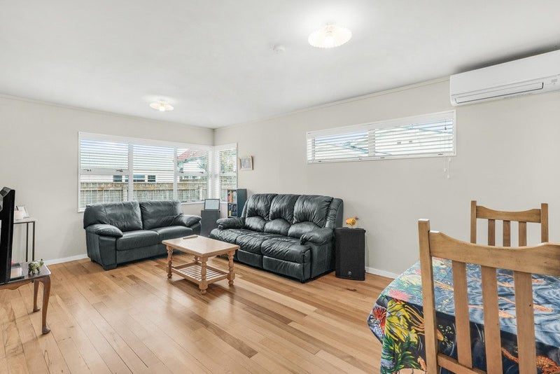 2/17 Colson Street, Avalon, Lower Hutt - Carousel 2