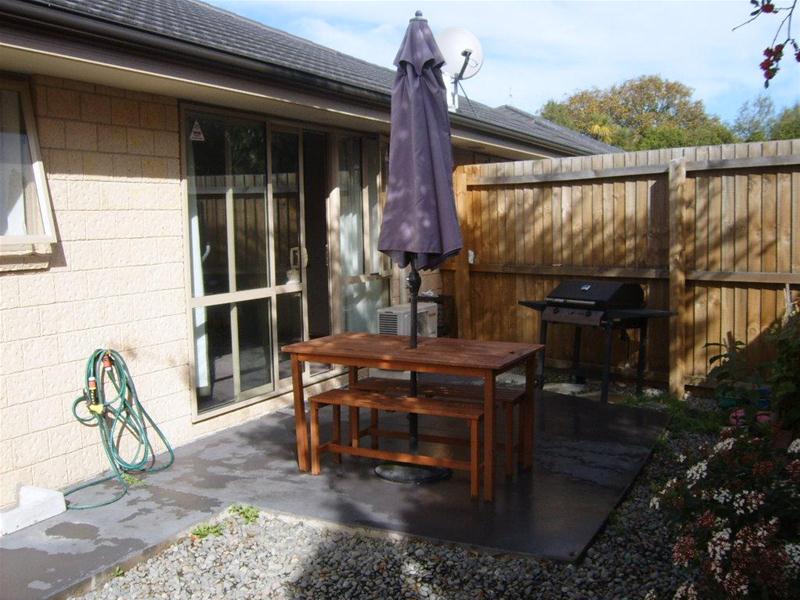 20 Walpole Street, Waltham, Christchurch - Carousel 1
