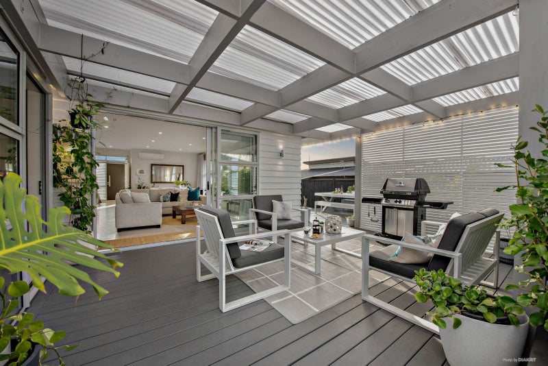 10 Doidge Street, Beachlands, Auckland - Carousel 2