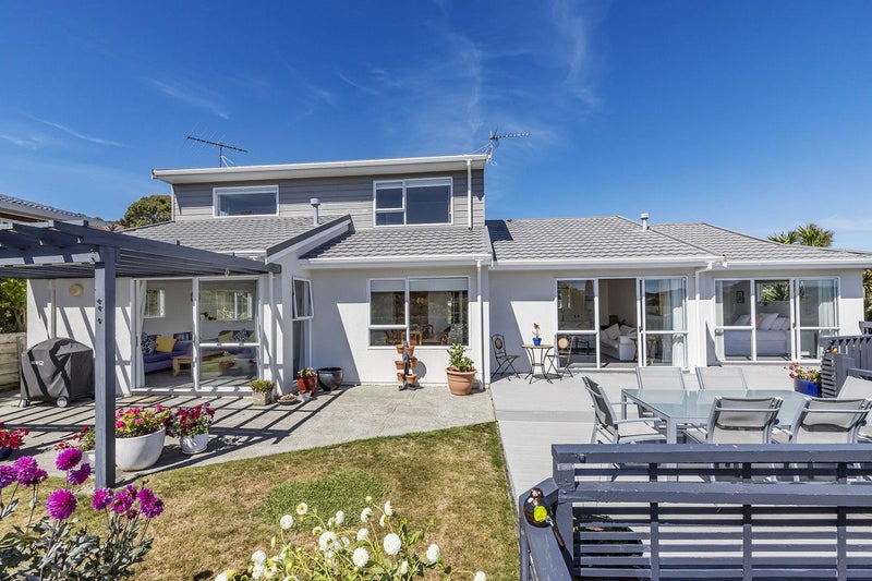 2 Musket Lane, Whitby, Porirua - Carousel 1