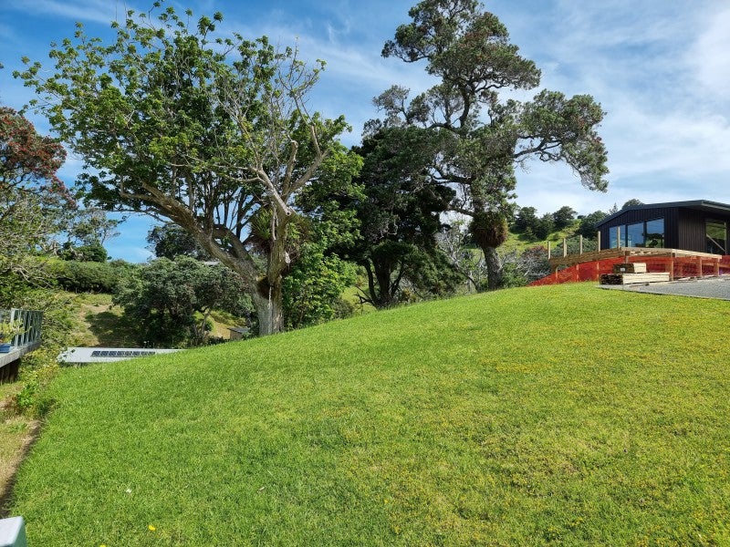 15 Ongutukura Way, Ōakura, Hikurangi - Carousel 1