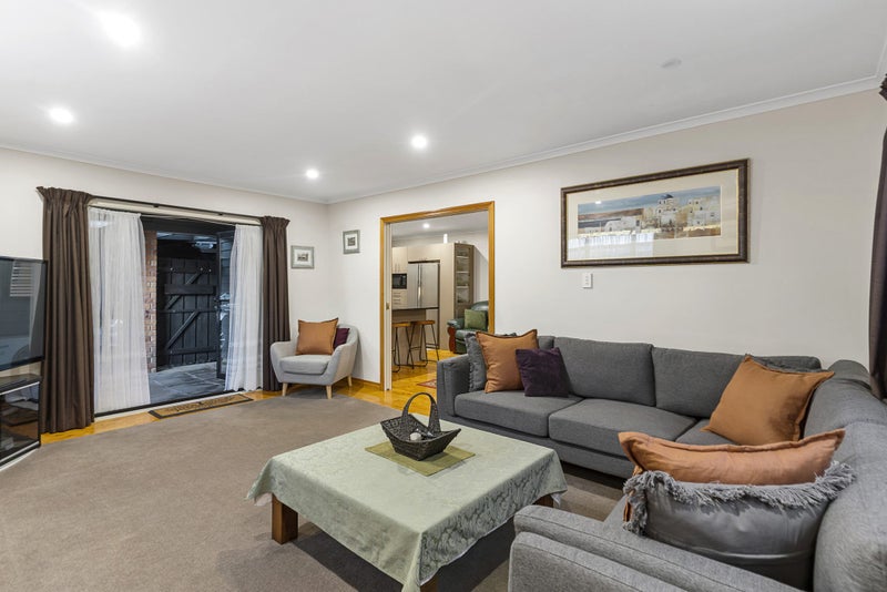 263A Hillsborough Road, Hillsborough, Auckland - Carousel 2