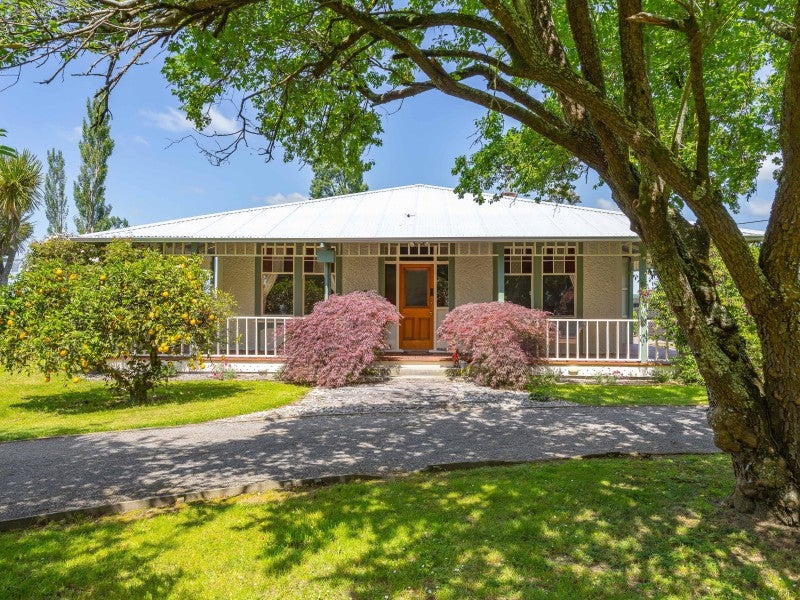 430 Bidwills Cutting Road, Morrisons Bush - Carousel 1