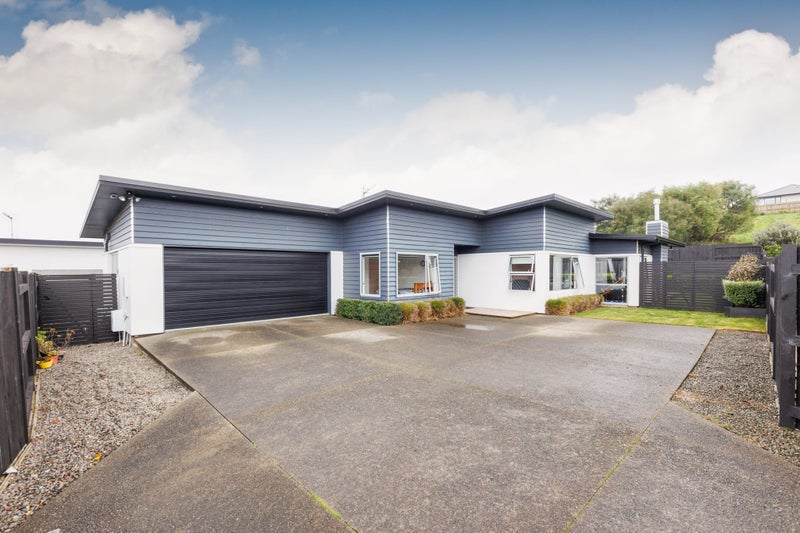 113 James Line, Kelvin Grove, Palmerston North - Carousel 2