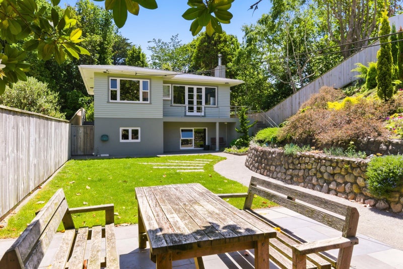 25 Glen Road, Raumati South, Paraparaumu - Carousel 21