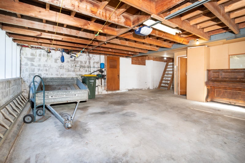 175 Wairere Road, Henderson - Carousel 21