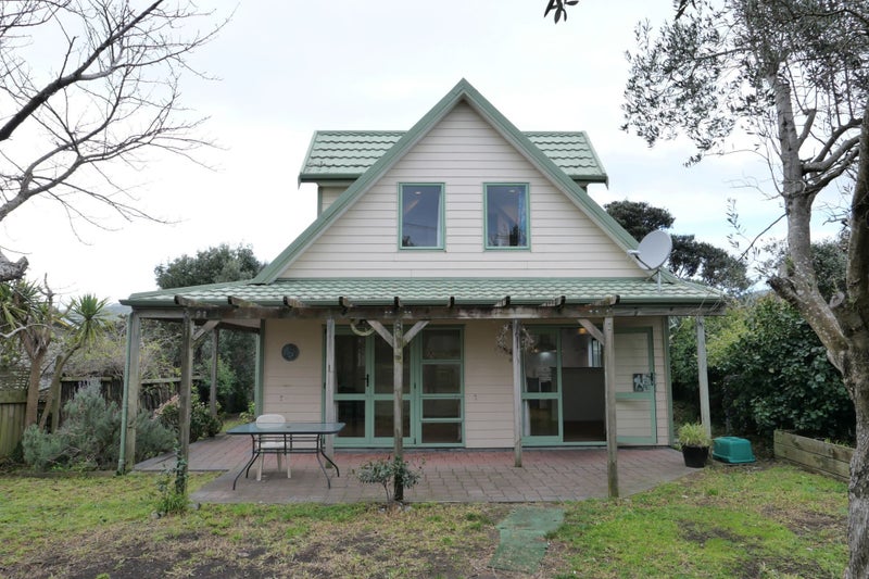 22 Forest Lane, Raumati South, Paraparaumu - Carousel 2