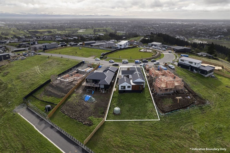 208 Penruddock Rise, Westmorland, Christchurch - Carousel 2