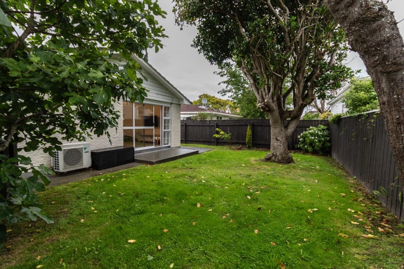 51A Ludlam Crescent, Woburn, Lower Hutt - Carousel 1
