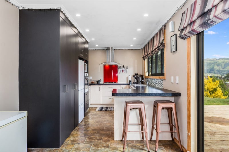 14 Stevens Crescent, Ranui, Porirua - Carousel 2