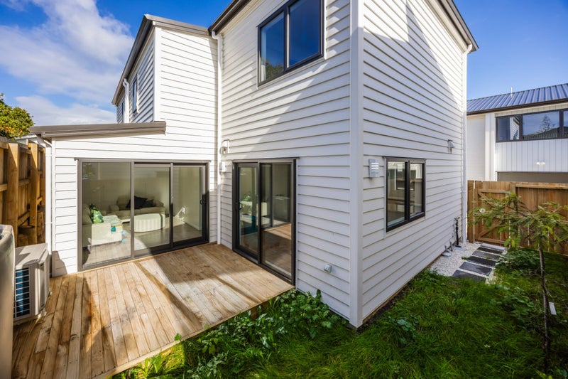 2/6 Pah Road, Papatoetoe, Auckland - Carousel 16