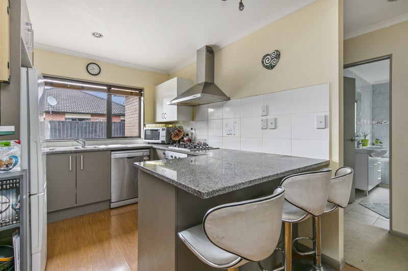 10B Evans Road, Weymouth, Auckland - Carousel 1