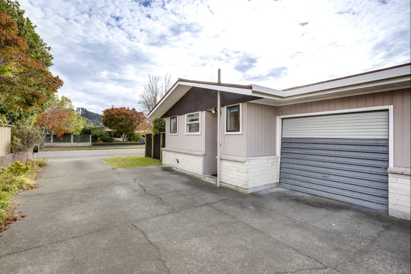 4 Nicholas Street, Taradale, Napier - Carousel 15
