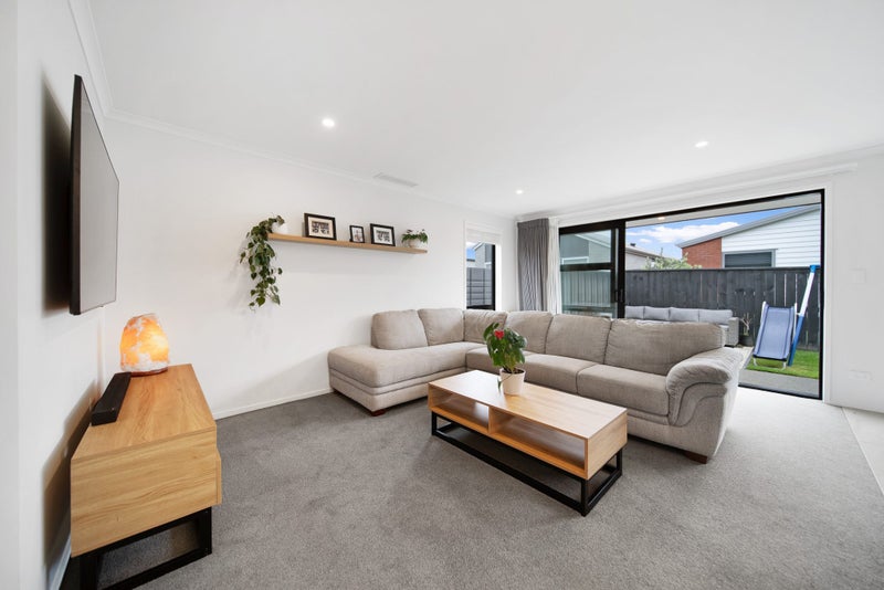 17 Roslyn Farm Street, Ramarama, Drury - Carousel 2