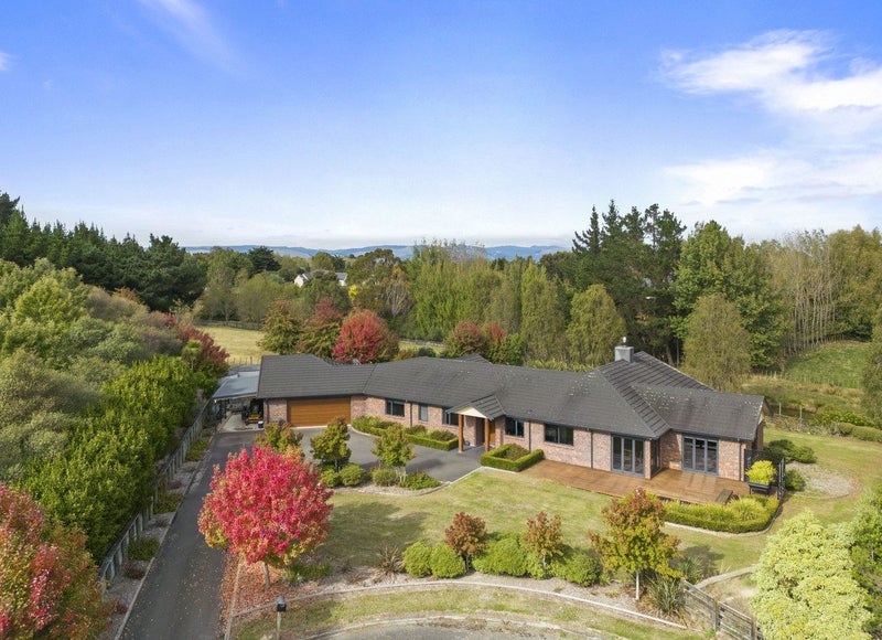 35 Stonebrook Lane, Kelvin Grove, Palmerston North - Carousel 38