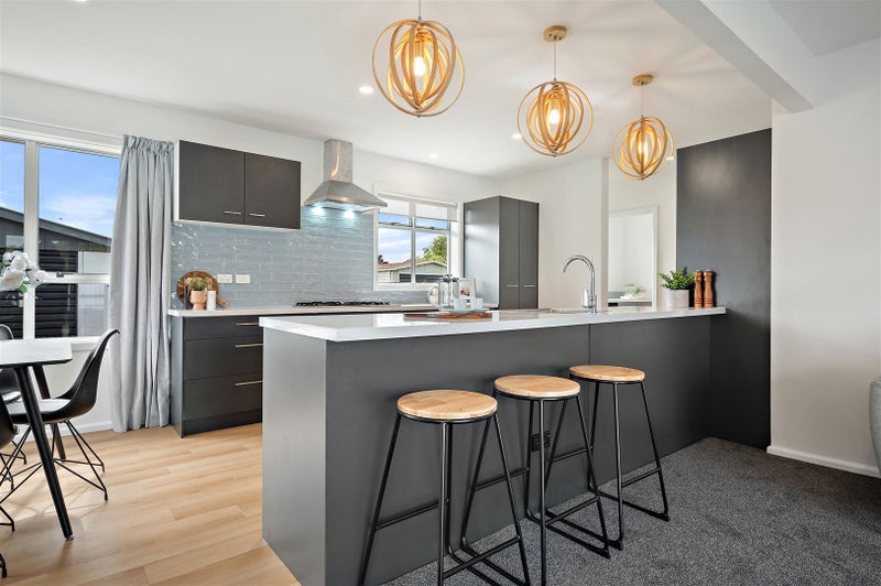 10 Sledmere Street, Burnside, Christchurch - Carousel 2