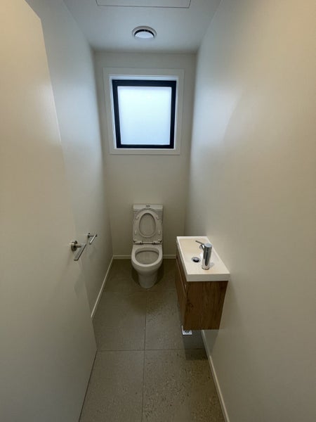 15A Cuba Street, Petone, Lower Hutt - Carousel 10