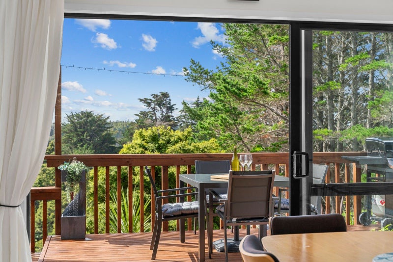 839 Owhiwa Road, Onerahi - Carousel 2