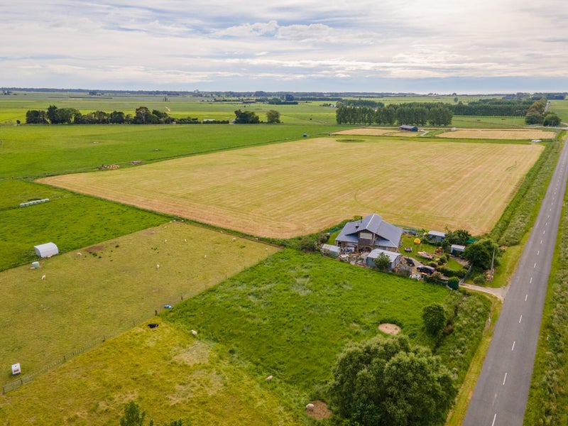 59 North Town Belt, Temuka - Carousel 2