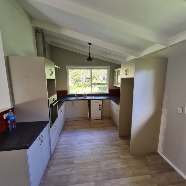 64 Te Henga Road, Waitākere, Auckland - Carousel 2