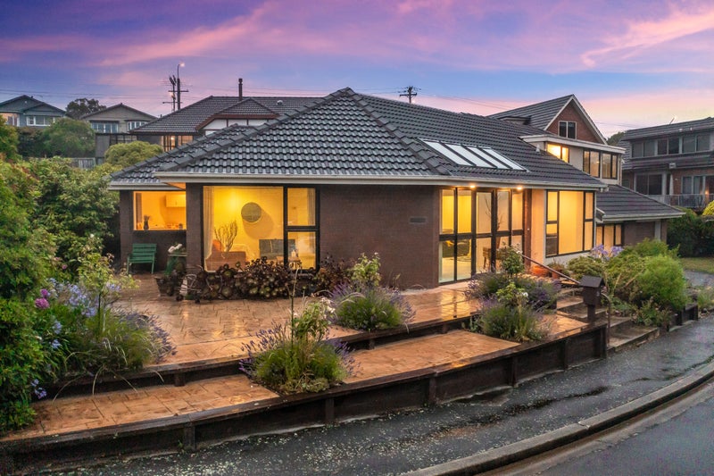 4B Glenfinnan Place, Andersons Bay, Dunedin - Carousel 2