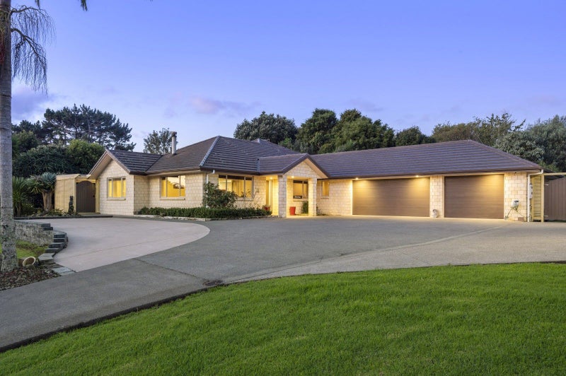 112D Victoria Avenue, Waiuku, Waiuku - Carousel 2
