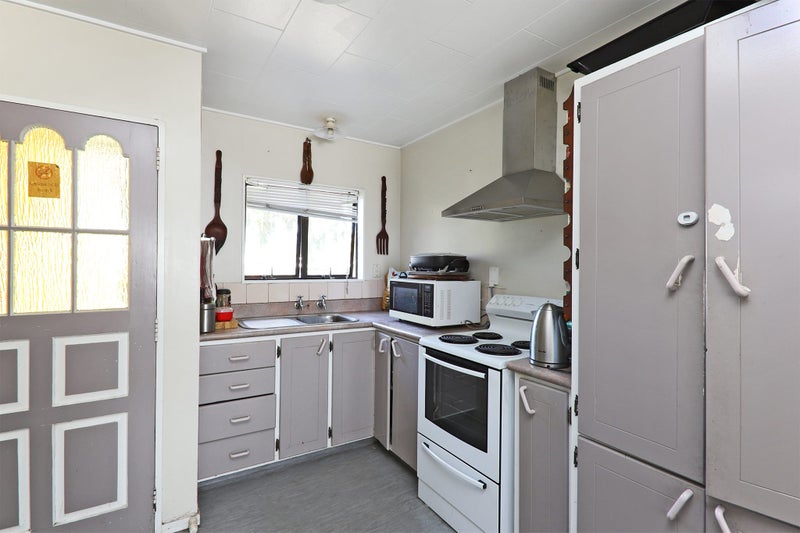 19 Diaz Drive, Flaxmere, Hastings - Carousel 2