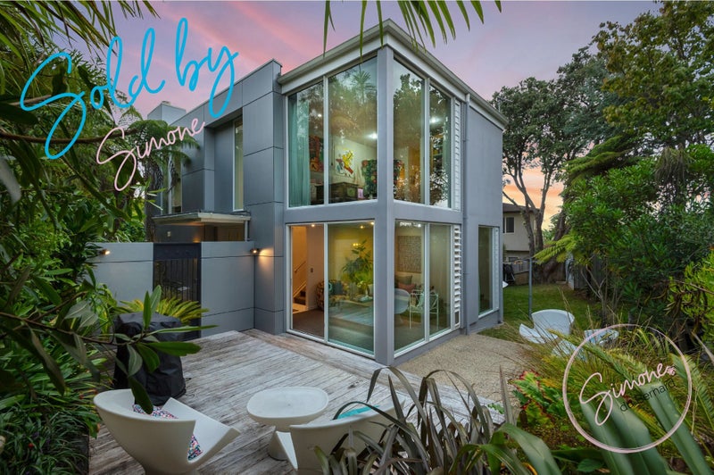 42 Bayview Road, Browns Bay, Auckland - Carousel 1