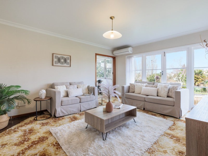 38 Kingswood Road, Brookfield, Tauranga - Carousel 2