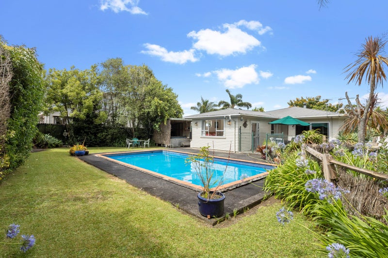 19A Claude Road, Hillpark, Auckland - Carousel 1