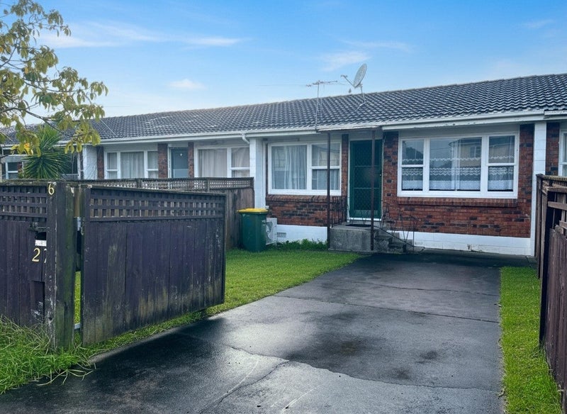 6/27 Nikau Street, New Lynn, Auckland - Carousel 1