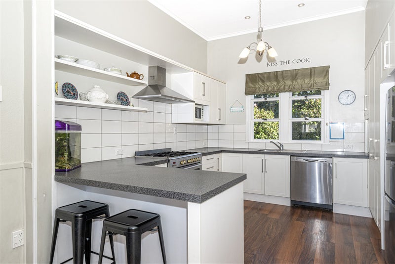 140 Fox Street, Whataupoko, Gisborne - Carousel 2