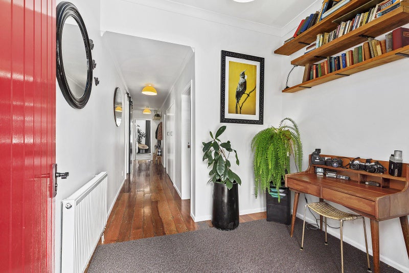 11 Stanley Street, Berhampore, Wellington - Carousel 2