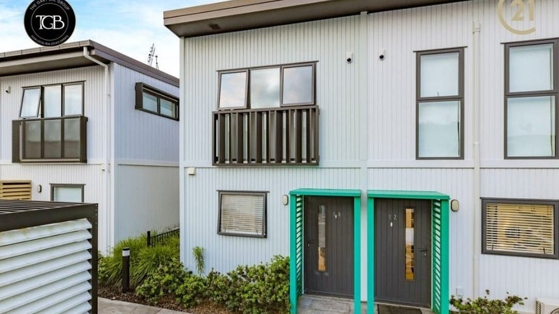 10 Tautaiao Lane, Papakura, Auckland - Carousel 1