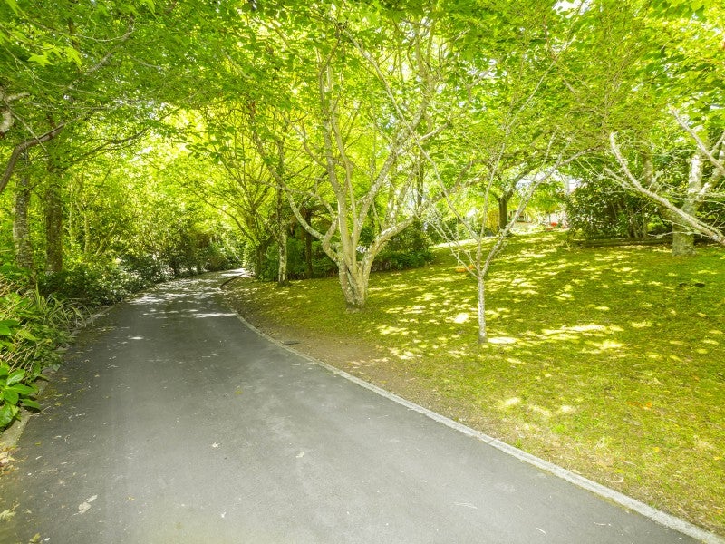 189 Katherine Mansfield Drive, Whitemans Valley - Carousel 2