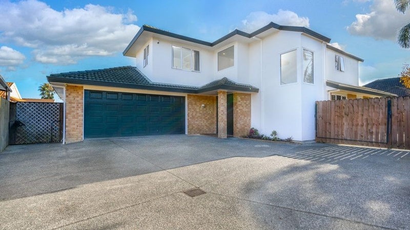 2/115 Kilkenny Drive, Dannemora, Auckland - Carousel 1