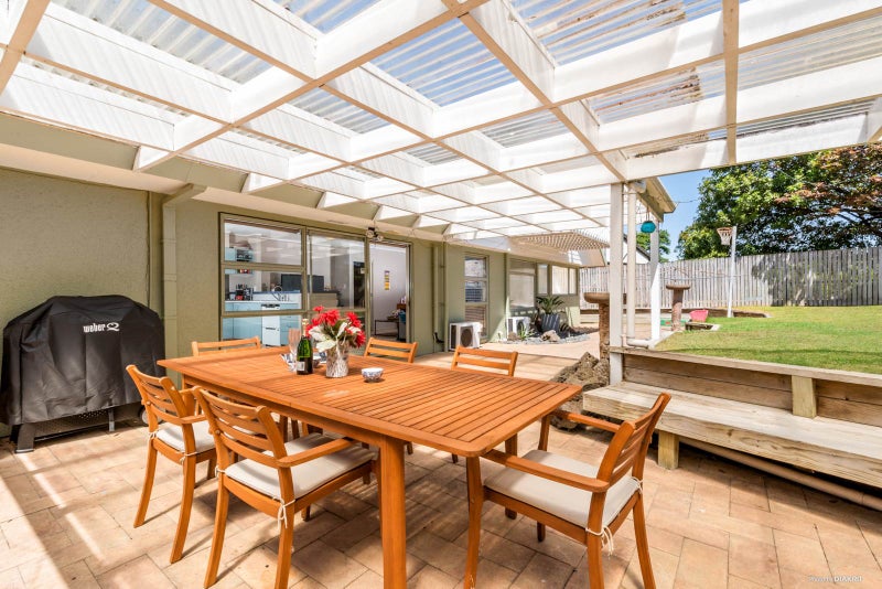 152 Walter Strevens Drive, Conifer Grove, Takanini - Carousel 2