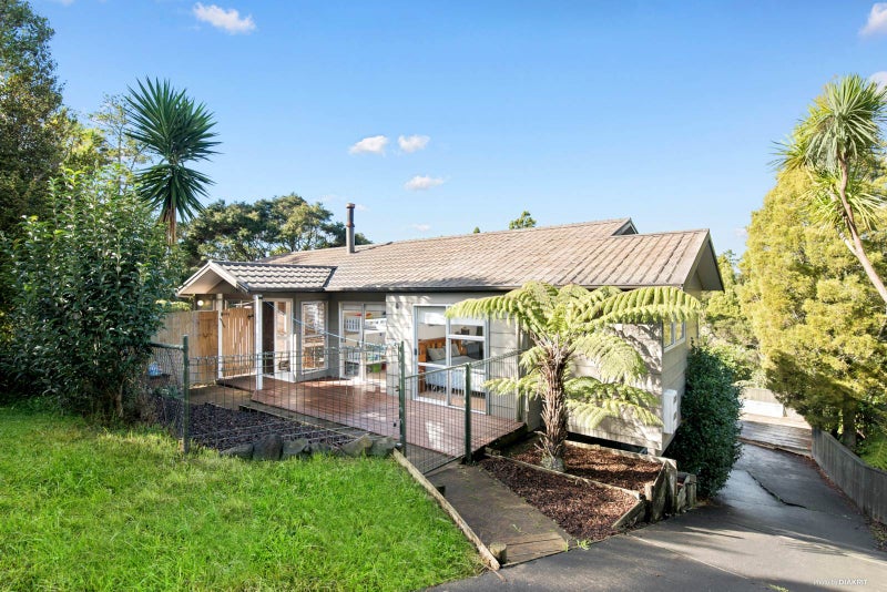 2/31 Tui Glen Road, Birkenhead, Auckland - Carousel 2