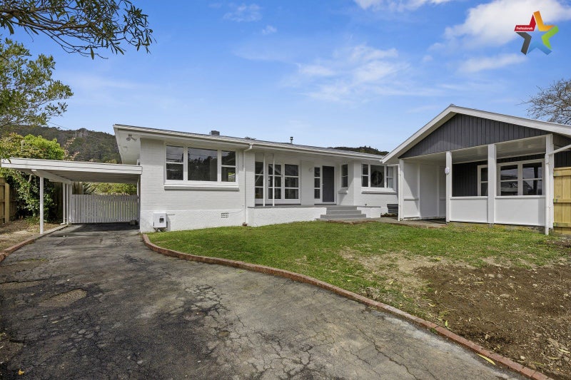 347 Stokes Valley Road, Stokes Valley, Lower Hutt - Carousel 2