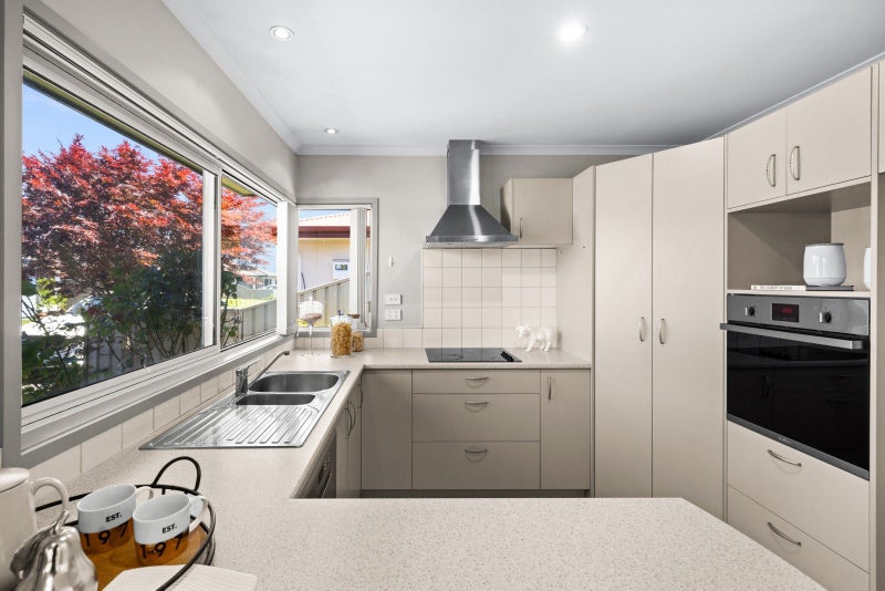 1111C Karamu Road North, Mayfair, Hastings - Carousel 2