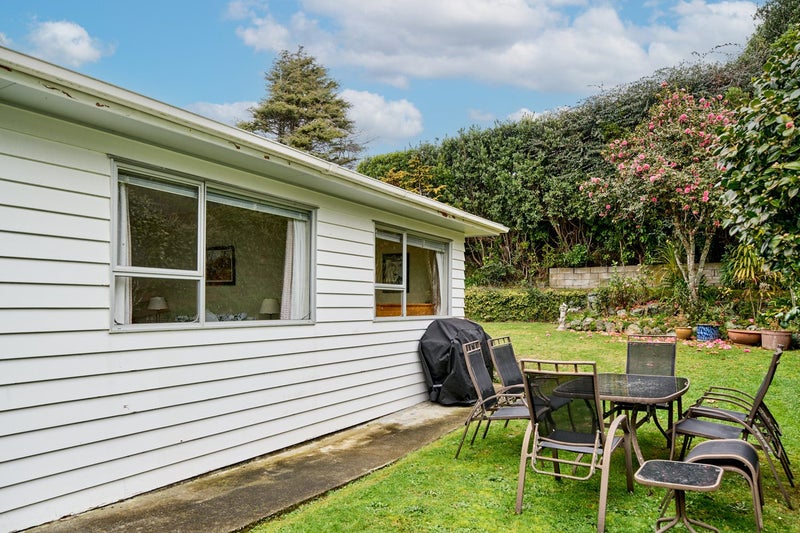 21 Oriel Avenue, Tawa, Wellington - Carousel 14