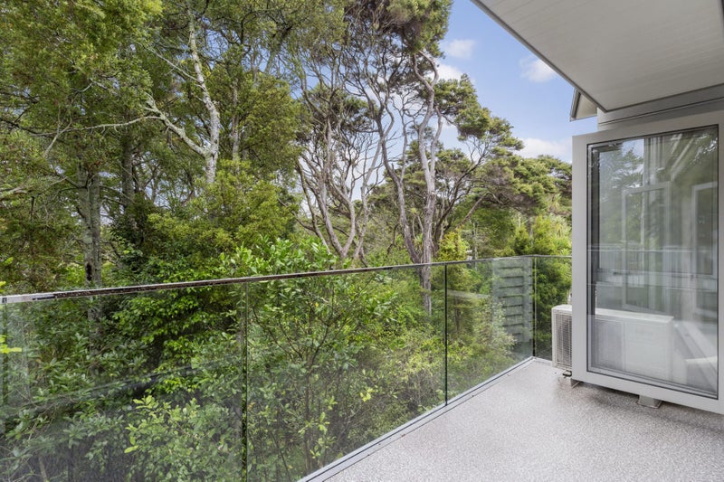 14/13 Kaihu Street, Northcote, Auckland - Carousel 2