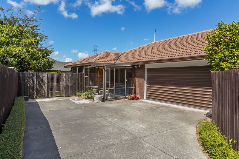 2/81 Lancewood Drive, Halswell, Christchurch - Carousel 1