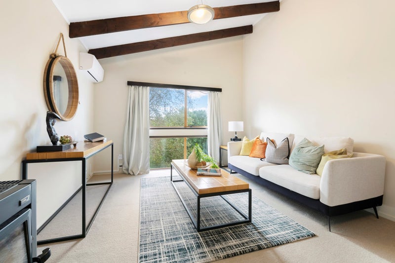 1/33 Oaktree Avenue, Browns Bay, Auckland - Carousel 1