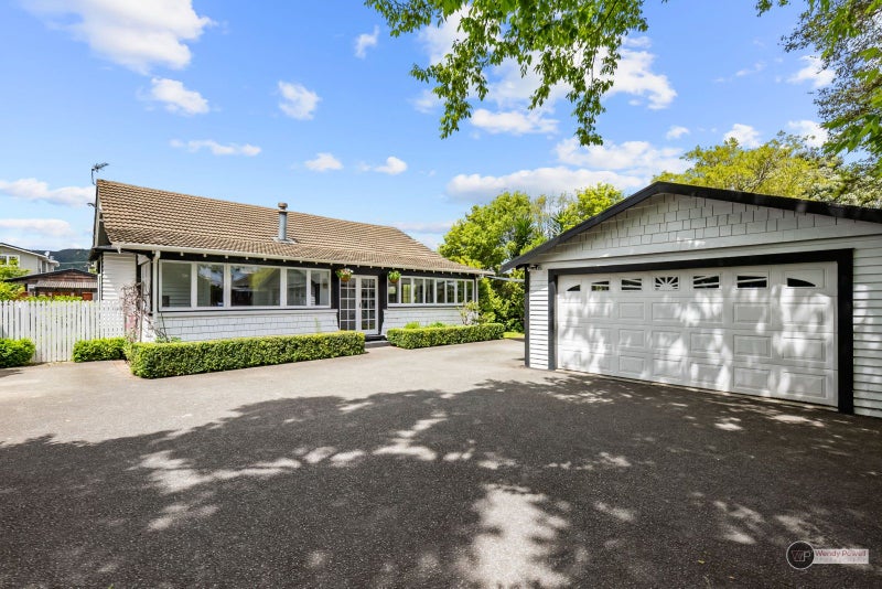 28 Ludlam Crescent, Woburn, Lower Hutt - Carousel 1